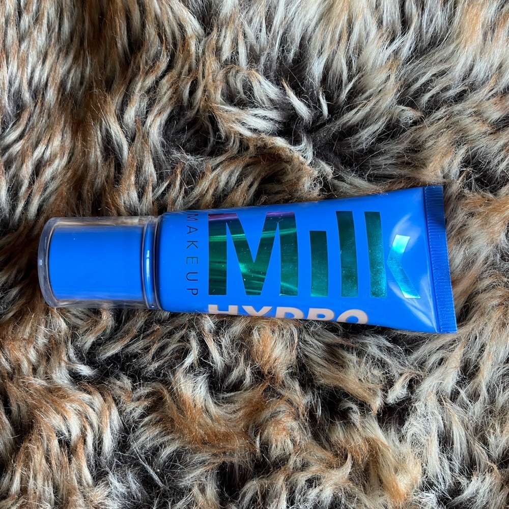 Milk Makeup Hydro grip hydrating gel skin tint color 2
